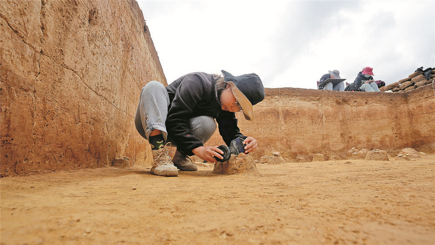 石器產(chǎn)狀.jpg 石器產(chǎn)狀.jpg