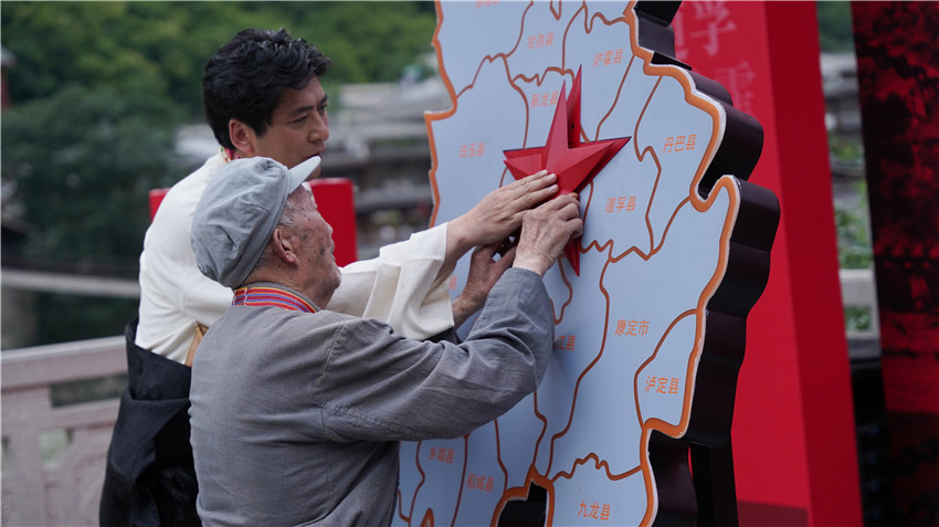 陳忠啟動.jpg 陳忠啟動.jpg